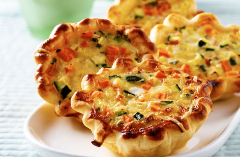 Mini vegetable quiches recipe