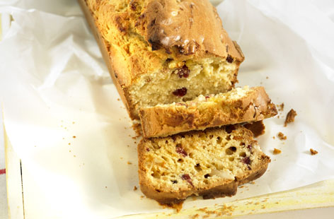 A warm, buttery fruit loaf recipe with currants and sultanas. This nostalgic treat takes only 15 minutes to prepare so why not double the quantities to make a second loaf for freezing.