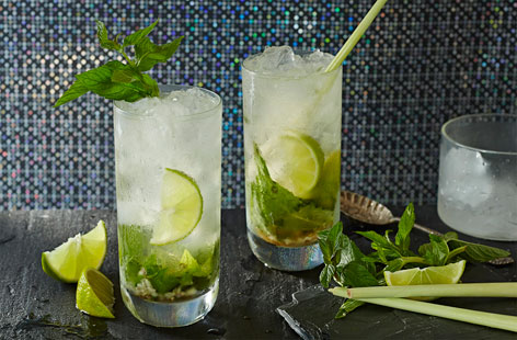 The fragrant, citrus flavour of lemongrass goes beautifully well with mint and rum