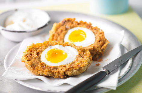 Make your own Scotch eggs with this delicious vegetarian version, which uses a blend of chickpea, garlic, red onion and sundried tomato for the crunchy coating. A lovely addition to a picnic, just add mayonnaise and you're good to go.
