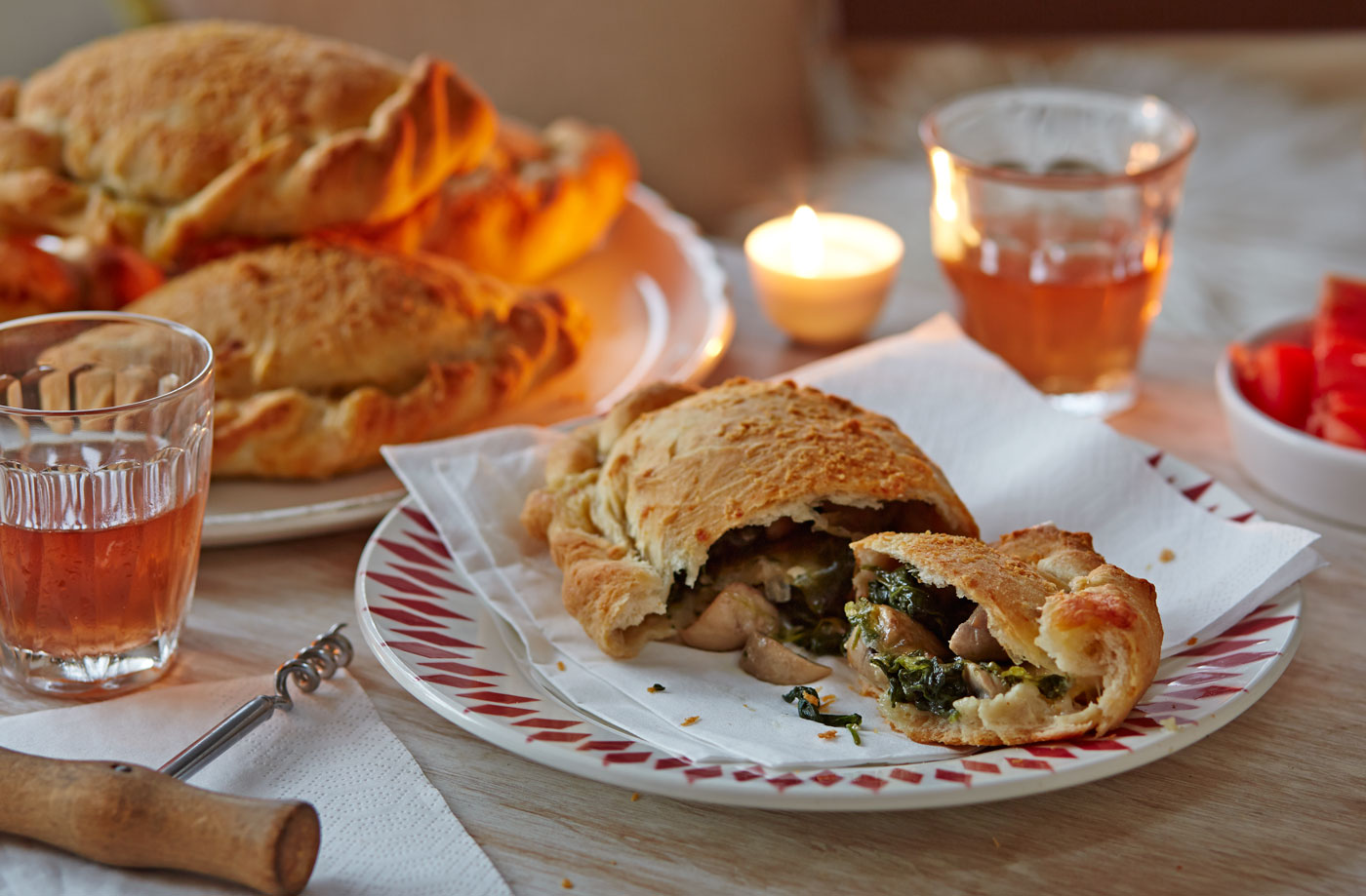 Cheesy mushroom and spinach calzone recipe