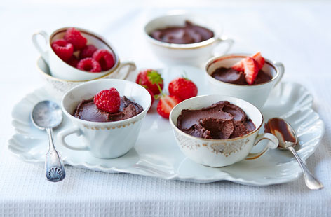 This healthy chocolate mousse is made with avocados making it a superb dairy and gluten-free treat