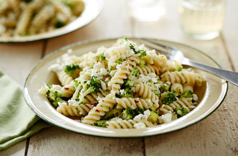 This super simple dish can be prepared in a jiffy and is a winning combination of vitamin-rich broccoli, bright spices and cream