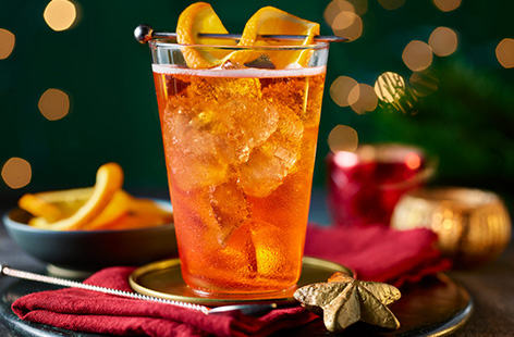 A classic Italian drink that’s growing in popularity in the UK, this refreshing blend of Aperol, prosecco and soda is very easy to make