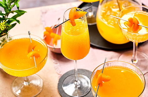 This apricot bellini uses peach schnapps for the ultimate retro vibe. Perfect for serving to a crowd as a speedy summer drink, you can even make the apricot purée a few hours ahead and store in the fridge.