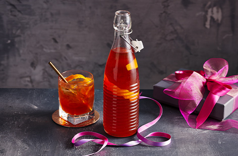 Fancy a bit more of a fruity tang to your negroni? This apricot twist is the one for you