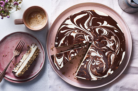 Just like traditional Vietnamese coffee, this cheesecake combines coffee with condensed milk for a thick and creamy sweet treat.