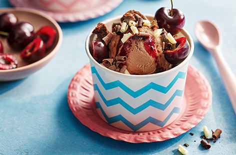 Kick back and cool off with a summer twist on classic Black Forest chocolate cake, with brownie bites and sweet cherries