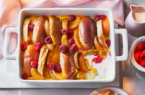 Combining the classic flavours of bread and butter pudding with the unexpected addition of burger buns, this comforting pudding will satisfy any sweet tooth.