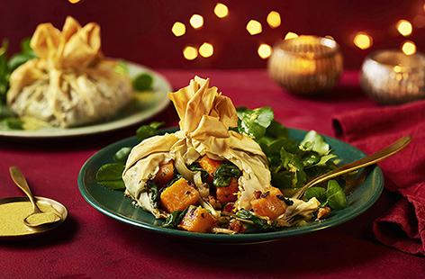 These flaky filo pastry pies pack a festive flavour punch! Filled with a scrumptious mix of roasted butternut squash, miso and caramelised onion, with toasted pecans and zesty orange, they make the perfect veggie and vegan Christmas dinner main.