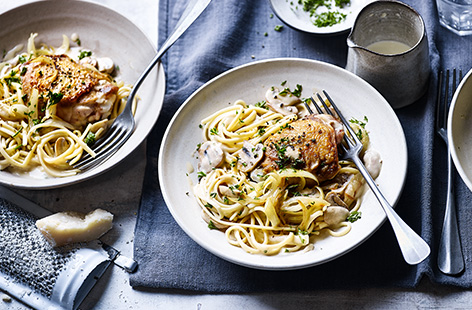 Try something different for dinner this weekend with this creamy chicken thighs recipe. Crispy-skinned chicken thighs are simmered with mushrooms in stock and white wine, before cream and fresh parsley are added to create a luxurious pasta sauce for a restaurant-worthy dinner idea.