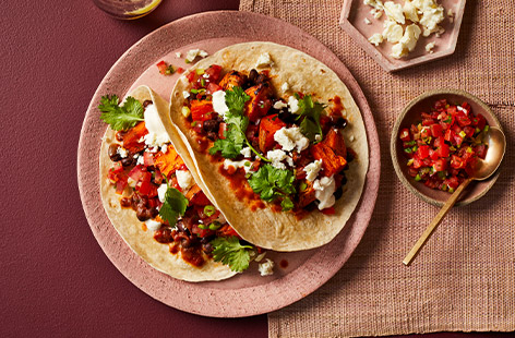 Taco Tuesday just gets better with these veggie chipotle tacos filled with black beans and sweet potatoes. The whole family can tuck into this healthy dinner!