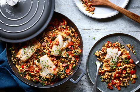 Healthy, midweek cooking at its best, this one-pot baked chorizo and white fish recipe uses delicate orzo pasta and is packed with vitamin-rich spinach, pepper, hearty tomatoes and garlic. Also a good one to have up your sleeve for when friends drop by.