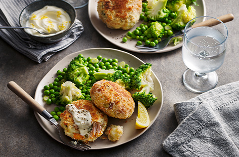 These Colcannon kippers fishcakes will surprise you with how filling they are, making for a great dish for a night in at home. Adding a fresh squeeze of lemon adds an extra zing to the salad and vegetables.