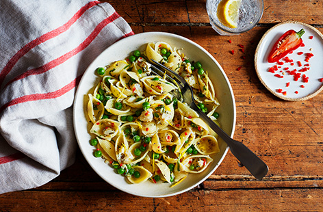 This zesty recipe for crab conchiglie is an easy dinner for one that will take you just 20 minutes to cobble together