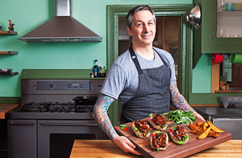 Derek's BBQ 'shroom buns