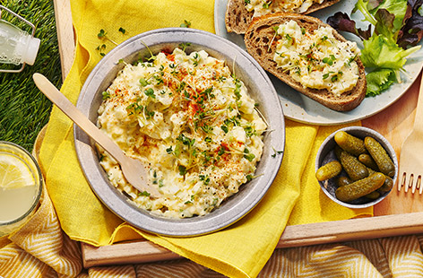 We've taken the flavours of classic devilled eggs and created a very special yet healthy egg mayo, that's perfect for poshing up your picnic. Tangy mustard and spring onions are balanced with creamy mayo and yogurt – a match made in heaven!