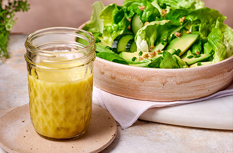 This is a grown-up dressing with a real kick! Use it on a classic ‘wedge’ salad (with lettuce, cucumber, avocado and chives), roasted vegetables, steamed broccoli or other green vegetables.