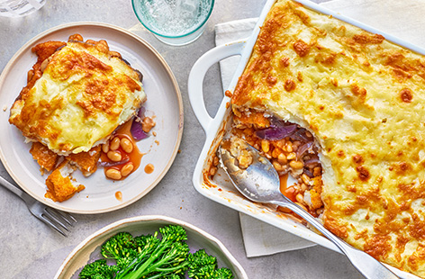 All your favourites from a fish finger dinner in one pie.