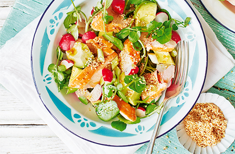 This rainbow coloured salad really tastes as good as it looks; flaky salmon tossed with creamy avocado, crunchy veggies and finished off with a drizzle of punchy ginger and soy dressing