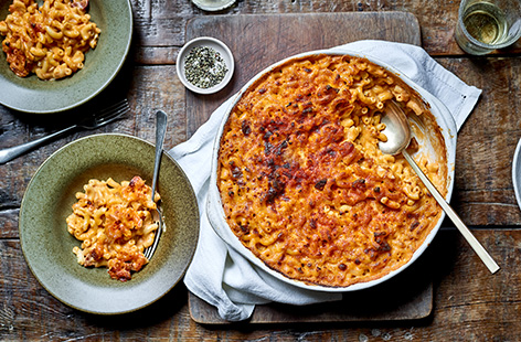 Cook up a feast for a crowd with this luxurious, oozy chorizo mac and cheese bake. A classic cheese sauce coats classic macaroni pasta with chunks of salty, smoky chorizo in this indulgent recipe.