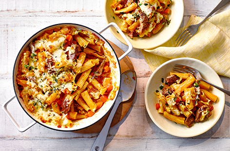 Rethink a family favourite with this one-pot shepherd's pie pasta recipe that uses up leftover lamb from your Easter lunch. 
