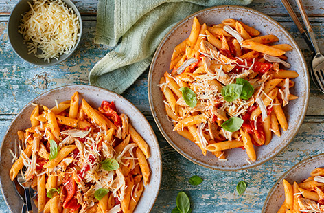 You can’t go wrong with a quick pasta dinner. Roast chicken thighs and red peppers with smoky paprika, then toss with penne and a creamy tomato mascarpone sauce – top with Cheddar for easy comfort food.
