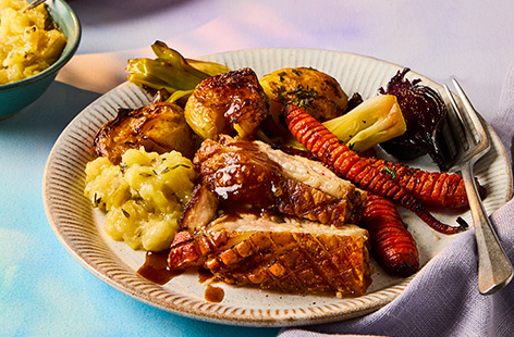 Roast pork with apple sauce is a Sunday roast favourite, but have you tried it with roast pork belly? Our pork belly recipe includes a warm and fragrant herb rub that produces delicious crackling, while the peppery spring onion and thyme-infused apple sauce is the perfect balance to the rich meat. This makes an epic Easter lunch main or a lovely roast for Sundays.