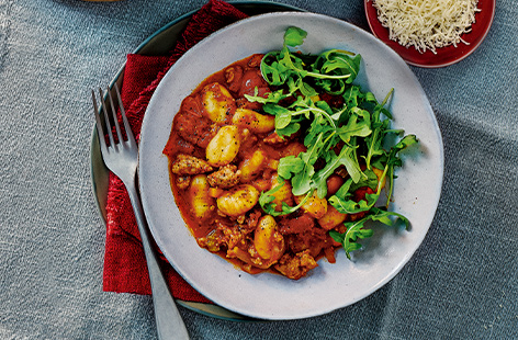 Need a hearty dinner on the table in a hurry? This speedy sausage ragu is just the dish for you