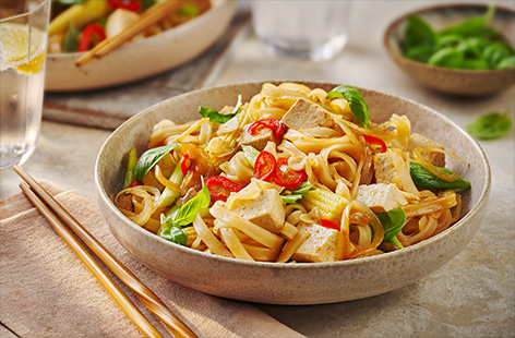 Give this Thai classic a vegan twist with sweet and sticky marinated tofu. Add to wide rice noodles and veggies with a glossy hoisin sauce for a speedy dinner.