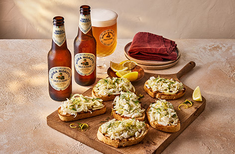 A delicious seafood starter for a springtime weekend lunch. Satisfying and fresh, these crispy sourdough bruschettas are made with thinly sliced fennel, sweet crab, lemon and olive oil. Top tip: if you haven't any dill, use the fennel fronds instead.