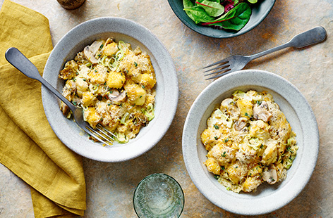 This easy gnocchi recipe makes a fab midweek dinner for two. The fluffy potato pillows are coated in a creamy sauce studded with soft mushrooms and leeks, and topped with breadcrumbs and Parmesan. Dig in!