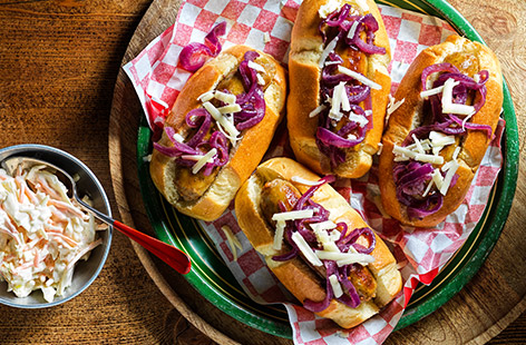 Treat the family to hot dogs this weekend – make these caramelised onion hot dogs for a delicious dinner. Use Butcher's Choice frozen sausages and buttery brioche buns for a wallet-friendly meal, topped with sweet and sticky caramelised onions.