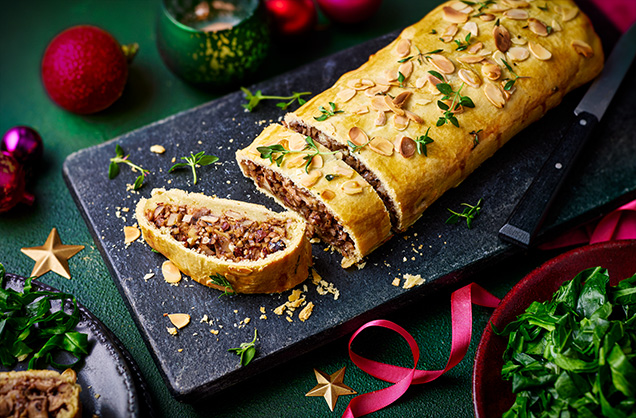 Mushroom and nut strudel