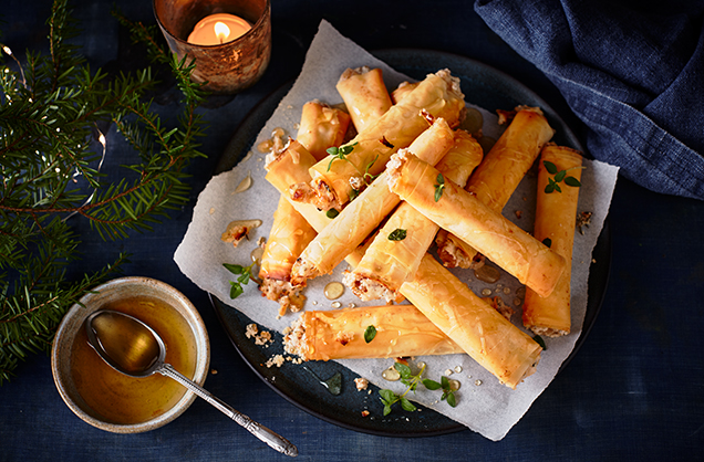Cheesy filo cigars