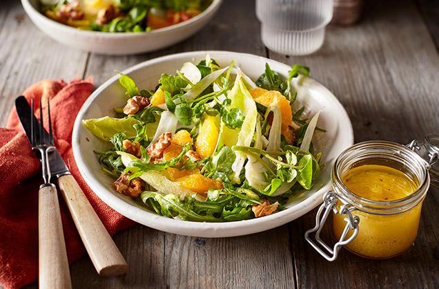 Bitter leaf salad with olive oil dressing