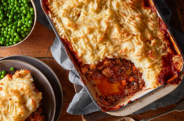 Cajun-spiced vegan cottage pie
