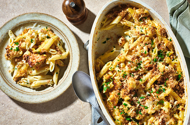 Cauliflower cheese pasta bake