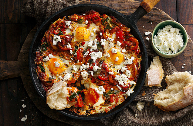 Chilli and tomato baked eggs recipe