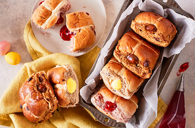 Hot cross bun doughnuts