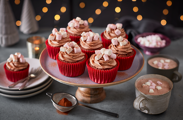 Spiced hot chocolate cupcakes with cinnamon buttercream