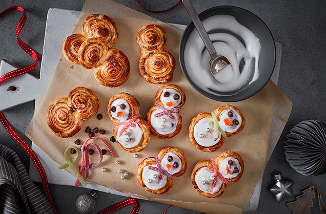 Cinnamon snowmen