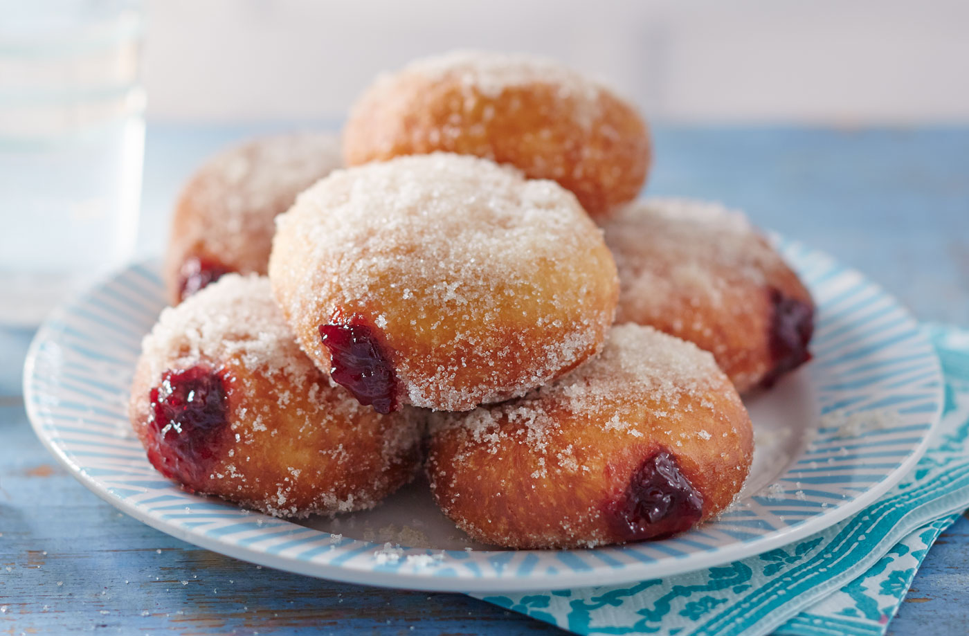 Black cherry doughnuts recipe