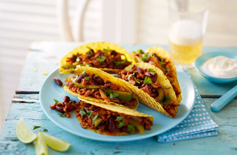 Upgrade the classic Mexican taco with a spicy chilli con carne filling that your whole family will love