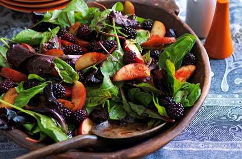 Try this sweeter salad packed with juicy blackberries, crisp apples and baby leaves 