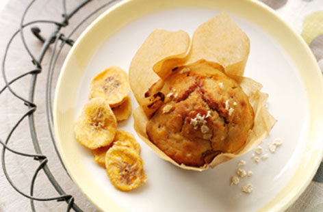 Is your fruit bowl bursting with overripe bananas? Why not make these muffins instead of the usual banana bread. With delicious oats and crunchy peanut butter, they make a scrumptious breakfast or brunch treat for the weekend.