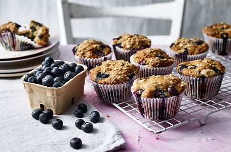 Packed full of super sweet blueberries and sprinkled with an indulgent maple streusel topping, these muffins are a fab weekend bake