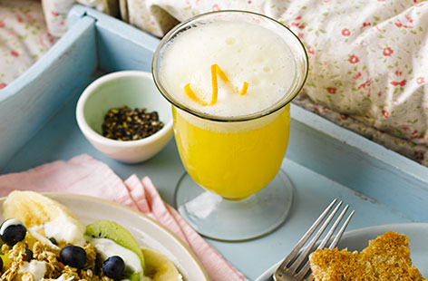 With fizzy sherbet and bubbles this pretty punch is the perfect tipple to enjoy on Mother's Day. Rustle up this delicious drink, that your mum is sure to enjoy, in just 5 minutes