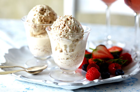 A family favourite with an original and fun twist: this easy brown bread ice cream is sure to be a hit with kids and adults alike