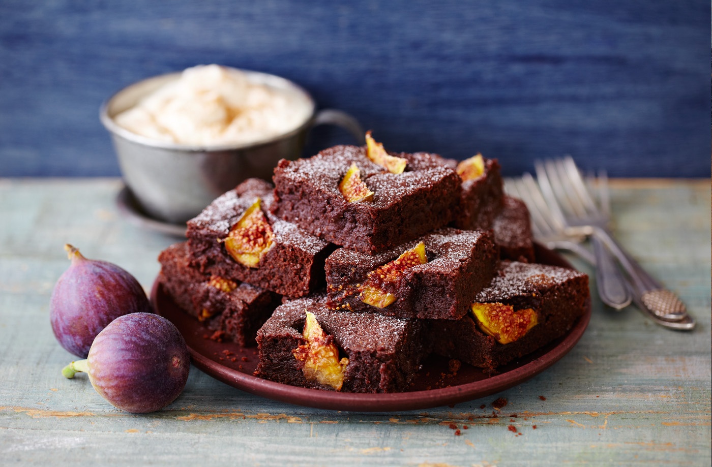 Chocolate and fig brownies with spiced crème fraîche recipe